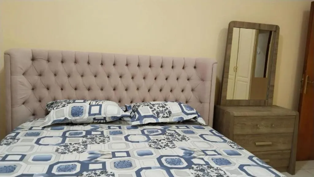 Holiday Home 2 Bedrooms Apartment For Family Only Sharjah